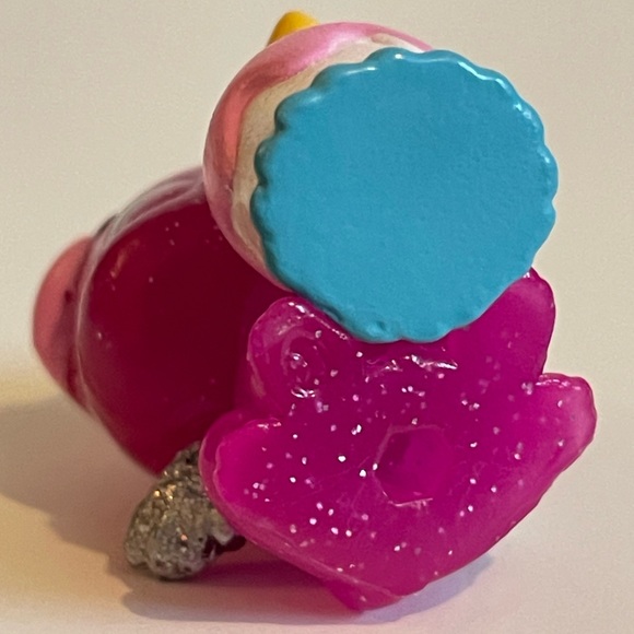 Hatchimals CollEGGtible Mystery Wheel Dog Puppy 1" Toy Figure - Picture 5 of 5